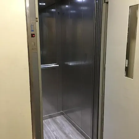 Mares Apartament *