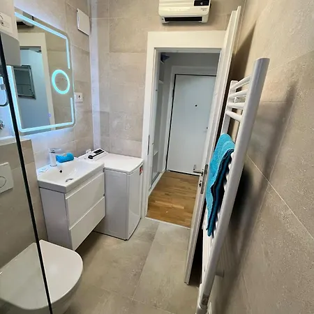 Apartament Mares